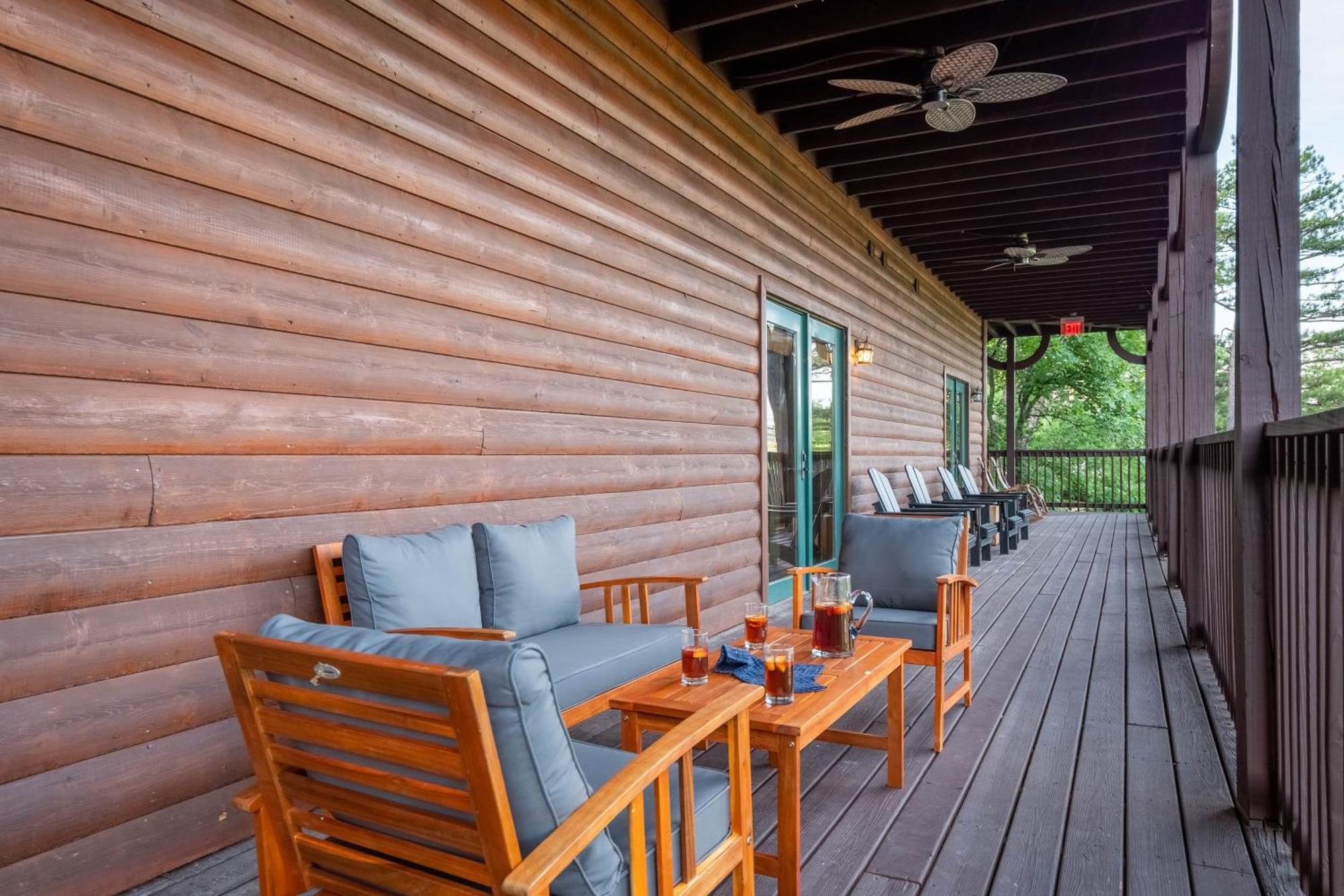 Hickory Ridge By Avantstay Incredible Private Elevated Cabin Sleeps 20 Gatlinburg Exteriér fotografie