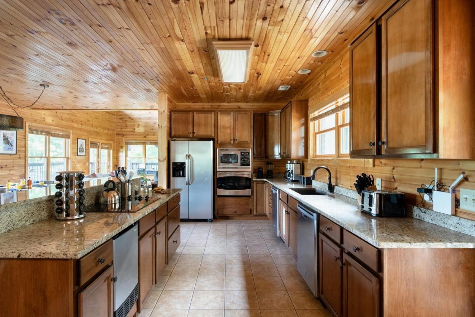 Hickory Ridge By Avantstay Incredible Private Elevated Cabin Sleeps 20 Gatlinburg Exteriér fotografie